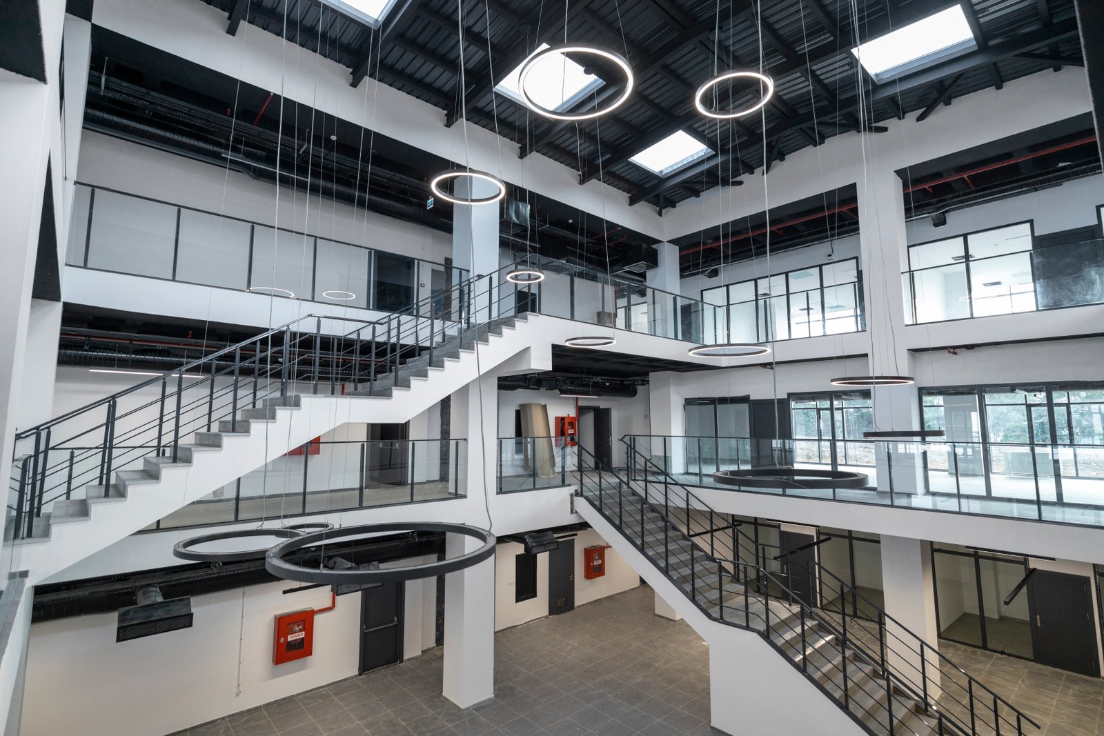 Yıldız Teknik Üniversitesi Davutpaşa Kampüsü Yeni Kütüphane Binası Yapım İşi