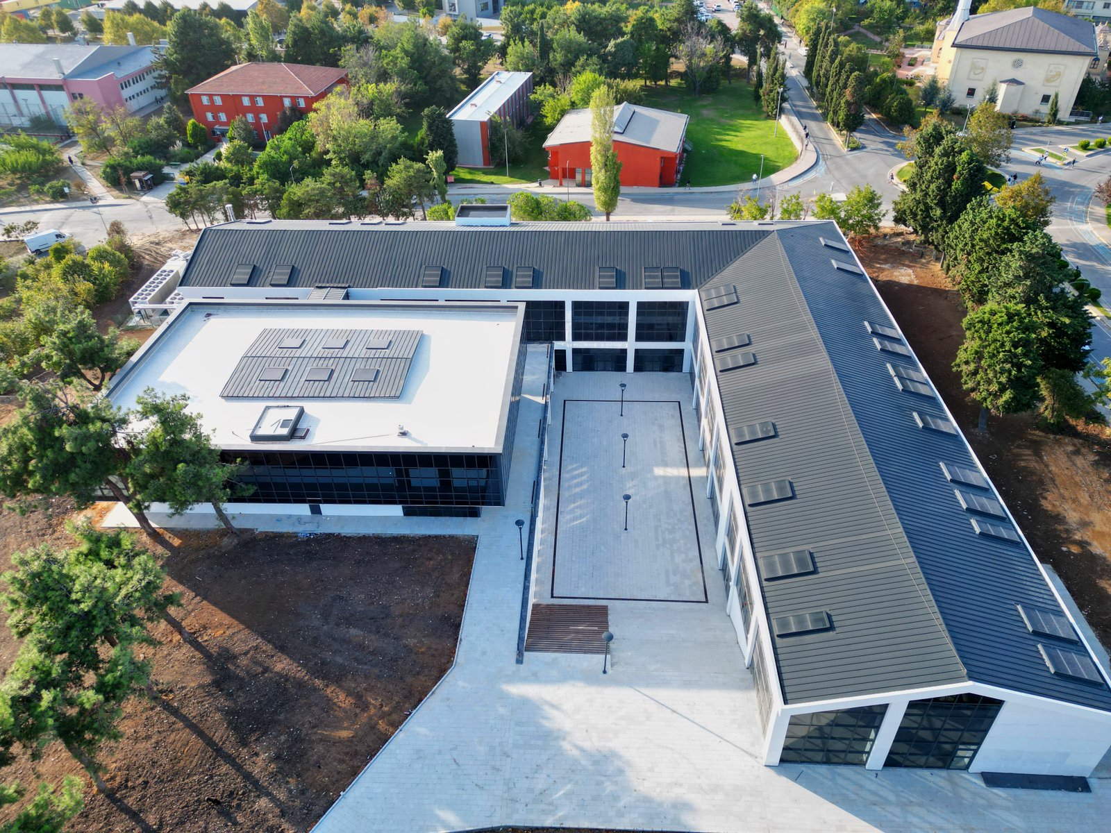Yıldız Teknik Üniversitesi Davutpaşa Kampüsü Yeni Kütüphane Binası Yapım İşi