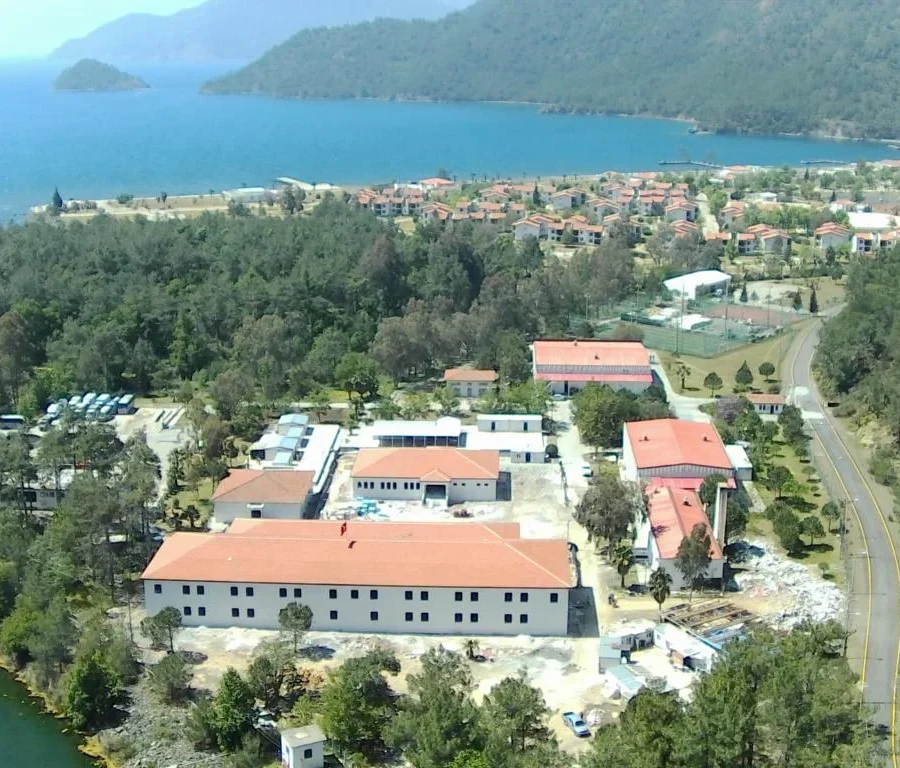 Aksaz ÖEM Komutanlığı Erbaş/Er Yatakhane ve Yemekhane Binası Yapım İşi  Kamu Taahhüt İşleri Deniz Kuvvetleri Komutanlığı Muğla Aksaz Askeri Yemekhane ve Yatakhane Binası Yapım İşi